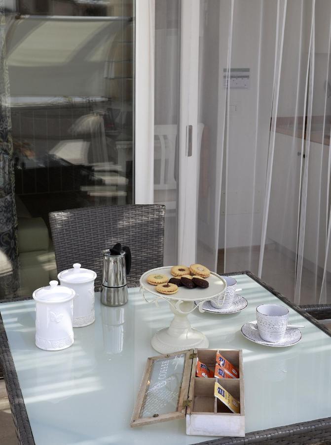 Palazzo Stapane Home Suite 9 - Luxury Living Монополи Экстерьер фото