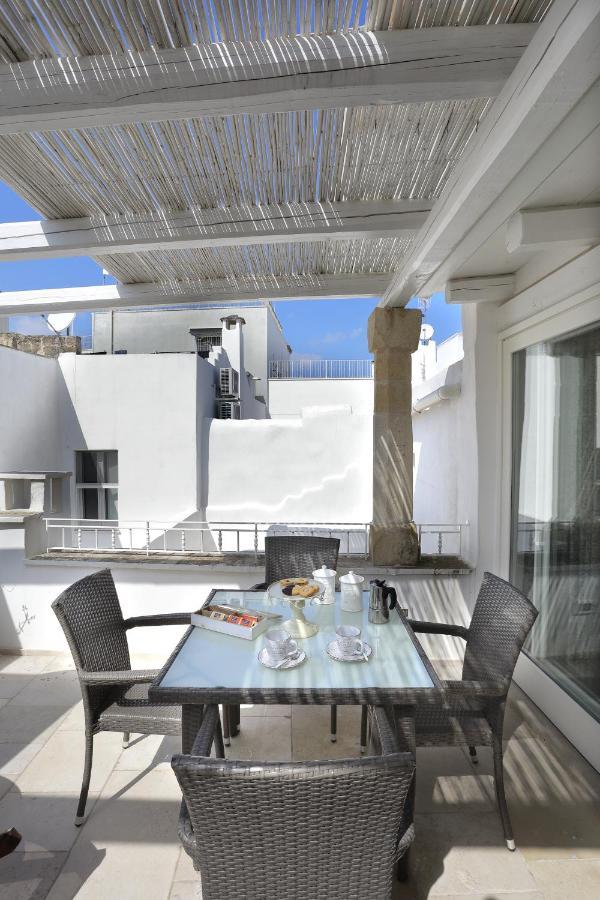 Palazzo Stapane Home Suite 9 - Luxury Living Монополи Экстерьер фото
