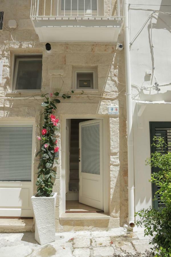Palazzo Stapane Home Suite 9 - Luxury Living Монополи Экстерьер фото